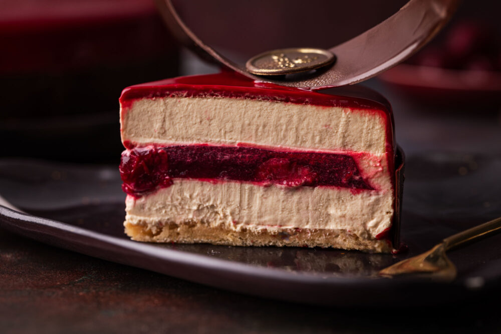 Tort Cherry Lady
