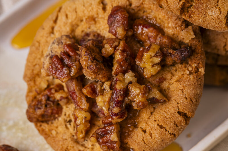 Korzenne cookies z orzechami pekan